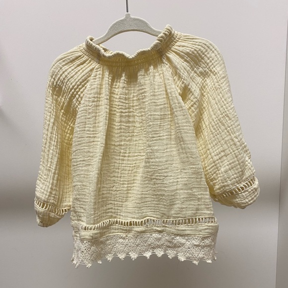 Rylee + Cru Ivory Guingy Blouse - Picture 5 of 5